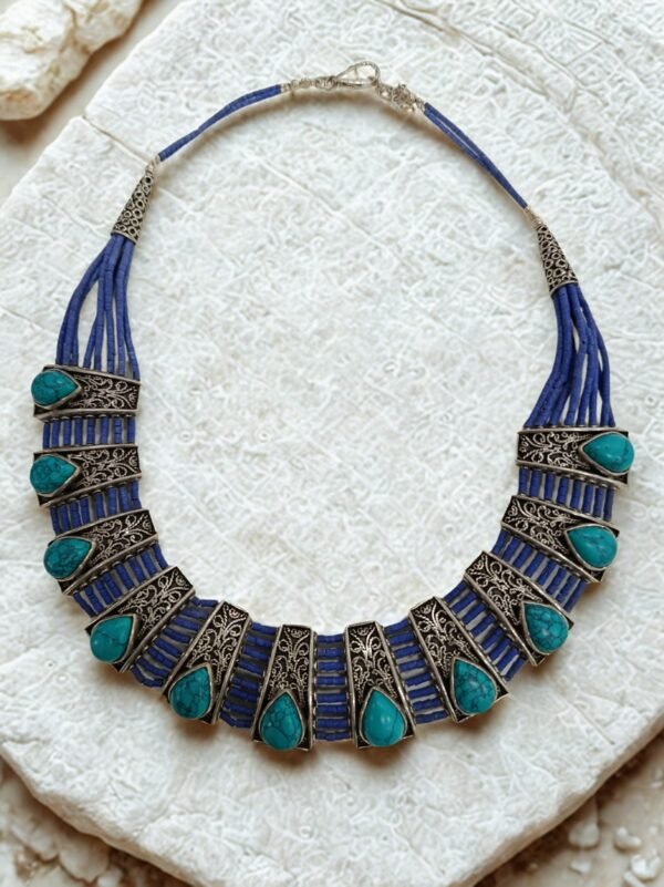 Collar pakistani