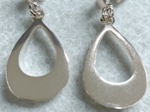 AROS PLATA LISA LAGRIMA